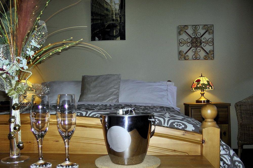 Objectif Sante Hotel ลองกัยล์ ภายนอก รูปภาพ